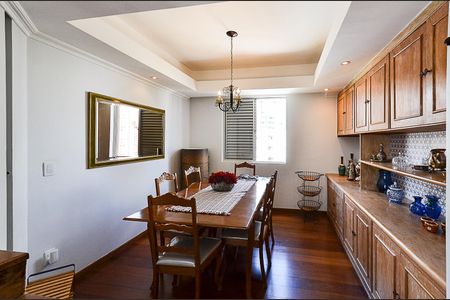 Apartamento à venda com 155m², 2 quartos e 1 vaga Apartamento à venda com 155m², 2 quartos e 1 vagaQuarto Reversivel