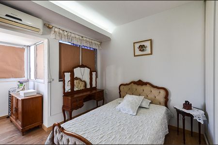 Apartamento à venda com 155m², 2 quartos e 1 vaga Apartamento à venda com 155m², 2 quartos e 1 vagaSuíte