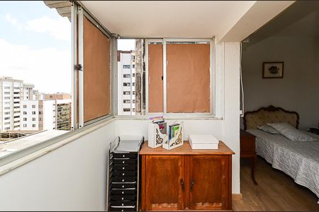 Apartamento à venda com 155m², 2 quartos e 1 vaga Apartamento à venda com 155m², 2 quartos e 1 vagaVaranda Suíte