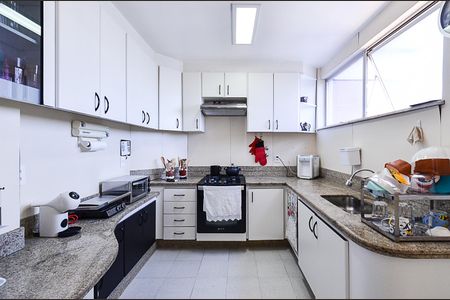 Apartamento à venda com 155m², 2 quartos e 1 vaga Apartamento à venda com 155m², 2 quartos e 1 vagaCozinha