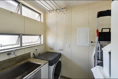 Apartamento à venda com 155m², 2 quartos e 1 vaga Apartamento à venda com 155m², 2 quartos e 1 vagaÁrea de Serviço