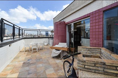 Apartamento à venda com 155m², 2 quartos e 1 vaga Apartamento à venda com 155m², 2 quartos e 1 vagaÁrea Cobertura