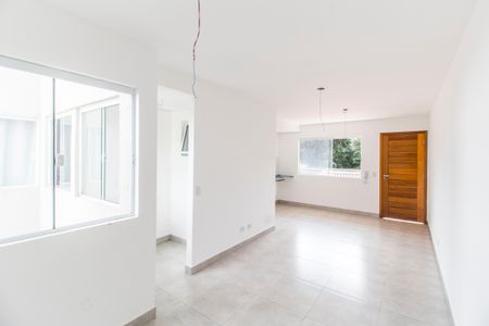 Sala  de casa para alugar com 1 quarto, 25m² em Centro, Carapicuíba