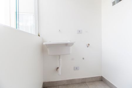 Casa para alugar com 25m², 1 quarto e 1 vagaÁrea de Serviço