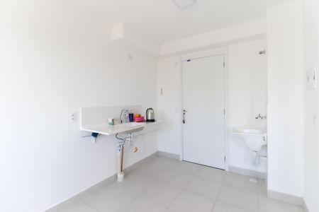 Apartamento para alugar com 32m², 2 quartos e sem vaga Apartamento para alugar com 32m², 2 quartos e sem vagaSala - Cozinha