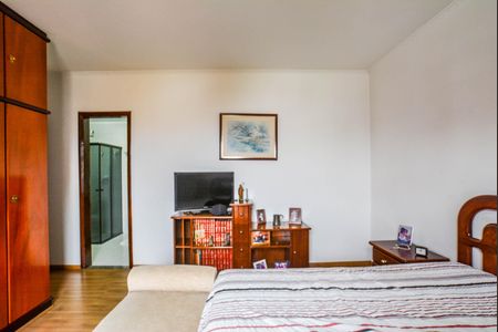 Apartamento à venda com 198m², 3 quartos e 2 vagasQuarto Suíte
