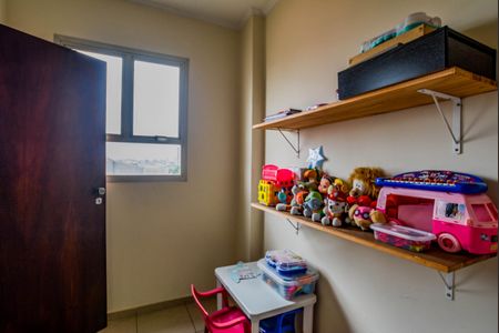 Apartamento à venda com 198m², 3 quartos e 2 vagasQuarto de Serviço