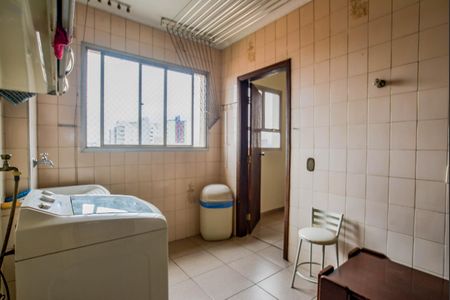 Apartamento à venda com 198m², 3 quartos e 2 vagasÁrea de Serviço