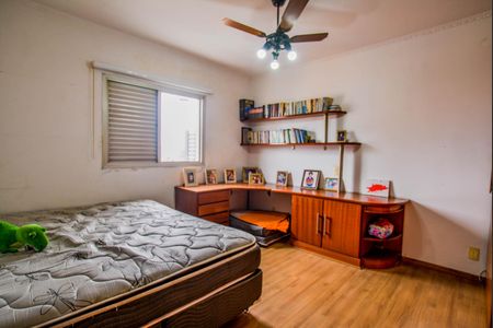 Apartamento à venda com 198m², 3 quartos e 2 vagasQuarto 2