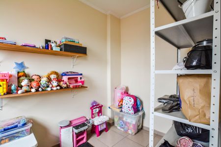 Apartamento à venda com 198m², 3 quartos e 2 vagasQuarto de Serviço