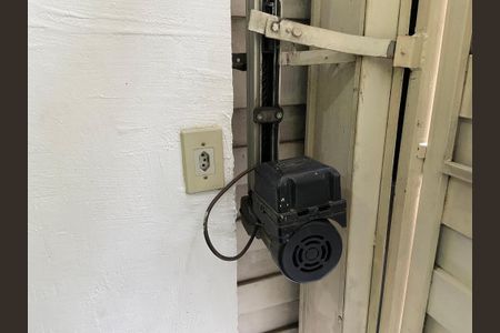 Casa para alugar com 68m², 1 quarto e 1 vagaPortão Automático