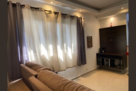 Sala de casa para alugar com 1 quarto, 68m² em Vila Nova Alba, São Paulo