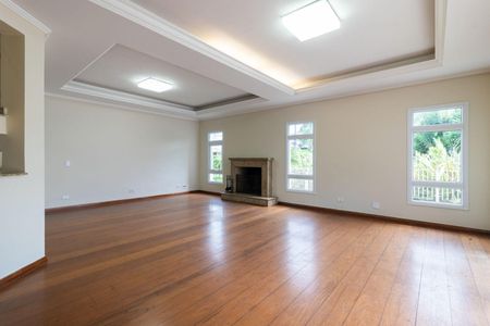 Casa para alugar com 5 quartos, 415m² em Residencial Morada dos Lagos, Barueri