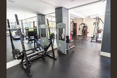 Apartamento à venda com 146m², 3 quartos e 2 vagas Apartamento à venda com 146m², 3 quartos e 2 vagasÁrea comum - Academia