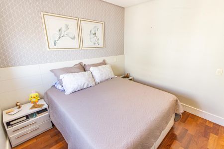 Apartamento à venda com 146m², 3 quartos e 2 vagas Apartamento à venda com 146m², 3 quartos e 2 vagasSuíte 3