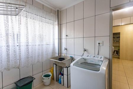 Apartamento à venda com 107m², 2 quartos e 1 vagaÁrea de serviço 