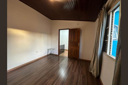 Casa à venda com 125m², 3 quartos e 2 vagasSuíte