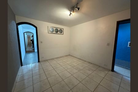 Sala de casa para alugar com 3 quartos, 125m² em Jardim dos Camargos, Barueri
