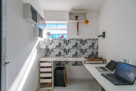 Casa à venda com 125m², 4 quartos e 2 vagasQuarto 2
