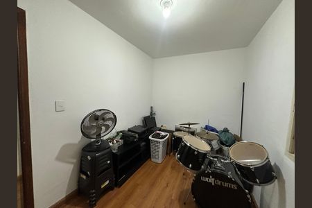 Casa à venda com 125m², 3 quartos e 2 vagasQuarto 1