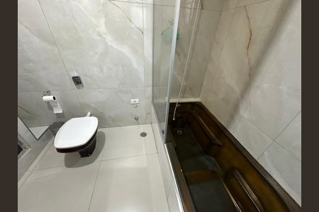 Casa à venda com 125m², 3 quartos e 2 vagasBanheiro da Suíte