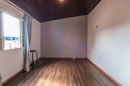 Casa à venda com 125m², 4 quartos e 2 vagasSuíte