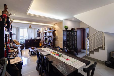 Sala 1 de apartamento para alugar com 3 quartos, 300m² em Castelo, Belo Horizonte