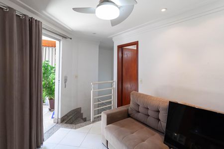 Apartamento à venda com 300m², 3 quartos e 3 vagasCobertura - Sala 2