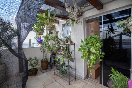 Apartamento à venda com 300m², 3 quartos e 3 vagasCobertura 