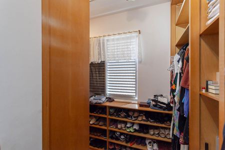 Apartamento à venda com 300m², 3 quartos e 3 vagasCloset da suíte 1