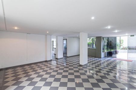 Apartamento à venda com 300m², 3 quartos e 3 vagasÁrea comum - Salão de festas