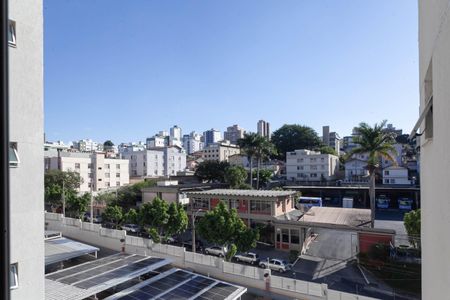 Apartamento para alugar com 225m², 3 quartos e 2 vagasQuarto 2 - Vista