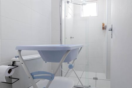 Apartamento para alugar com 225m², 3 quartos e 2 vagasBanheiro social 