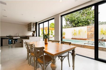Casa à venda com 564m², 4 quartos e 6 vagasFoto 11