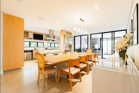 Casa à venda com 564m², 4 quartos e 6 vagasFoto 18