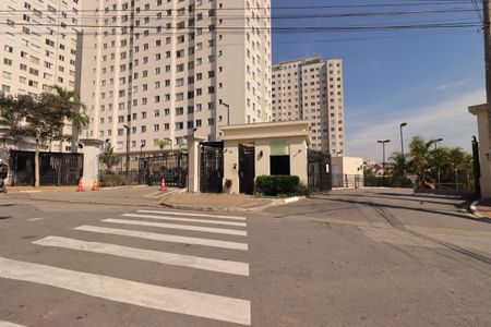 Apartamento para alugar com 65m², 2 quartos e 1 vagaFachada