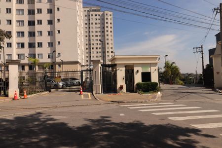 Apartamento para alugar com 65m², 2 quartos e 1 vagaFachada