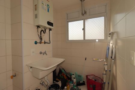 Apartamento para alugar com 65m², 2 quartos e 1 vagaÁrea de Serviço