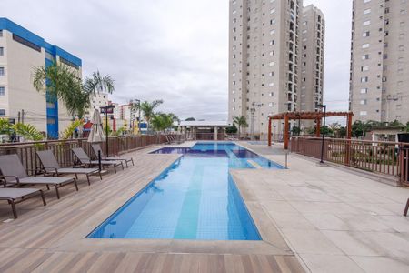 Apartamento para alugar com 70m², 2 quartos e 2 vagasÁrea comum - Piscina