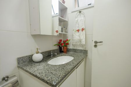 Apartamento para alugar com 70m², 2 quartos e 2 vagasBanheiro da Suíte