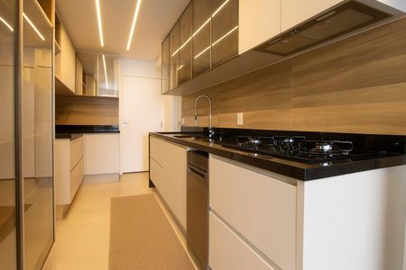 Apartamento à venda com 189m², 4 quartos e 3 vagas
