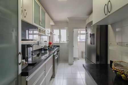 Apartamento à venda com 92m², 3 quartos e 2 vagas Apartamento à venda com 92m², 3 quartos e 2 vagasCozinha