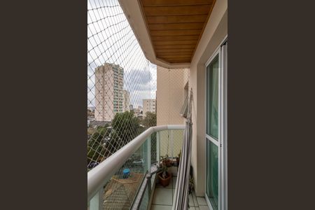 Apartamento à venda com 92m², 3 quartos e 2 vagas Apartamento à venda com 92m², 3 quartos e 2 vagasSacada