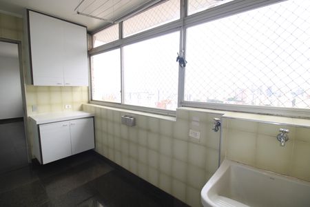 Apartamento à venda com 170m², 3 quartos e 2 vagasÁrea de Serviço