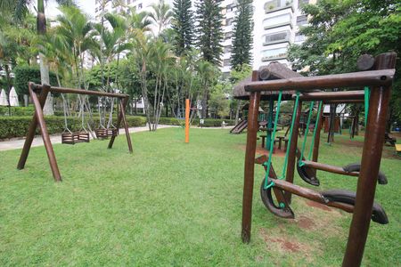 Apartamento à venda com 170m², 3 quartos e 2 vagasÁrea Comum