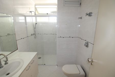 Apartamento à venda com 170m², 3 quartos e 2 vagasBanheiro 2