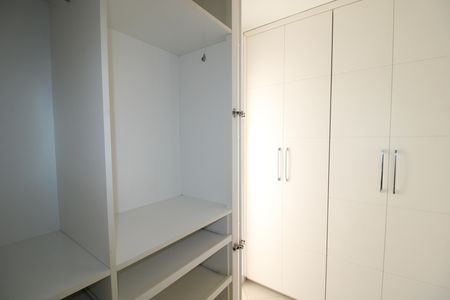 Apartamento à venda com 170m², 3 quartos e 2 vagasQuarto 3 - Closet