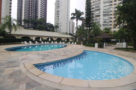 Apartamento à venda com 170m², 3 quartos e 2 vagasÁrea Comum