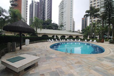 Apartamento à venda com 170m², 3 quartos e 2 vagasÁrea Comum