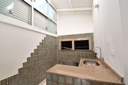Apartamento para alugar com 80m², 3 quartos e 1 vagaÁrea comum - Churrasqueira